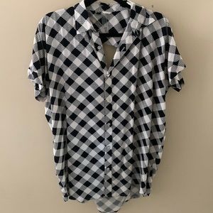 Radi Fiji cut-out back blouse!